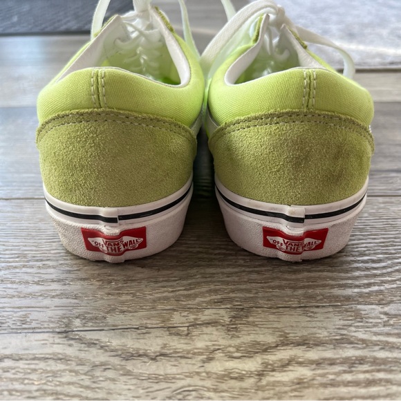 Vans Sharp Green Old Skool Classic Skate Shoes - Picture 10 of 14